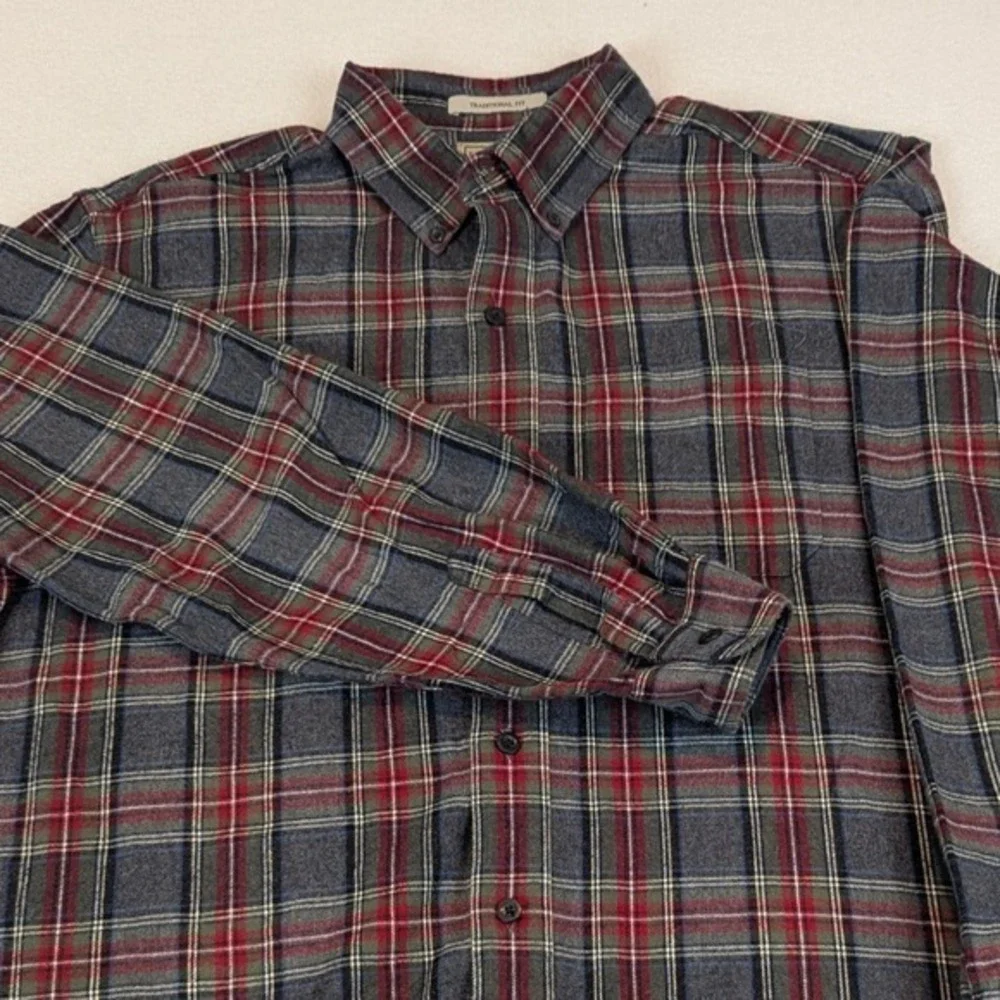 LL Bean Traditional Fit Plaid Flannel Button‎ Down Shirt Men Red Green Gray Work
